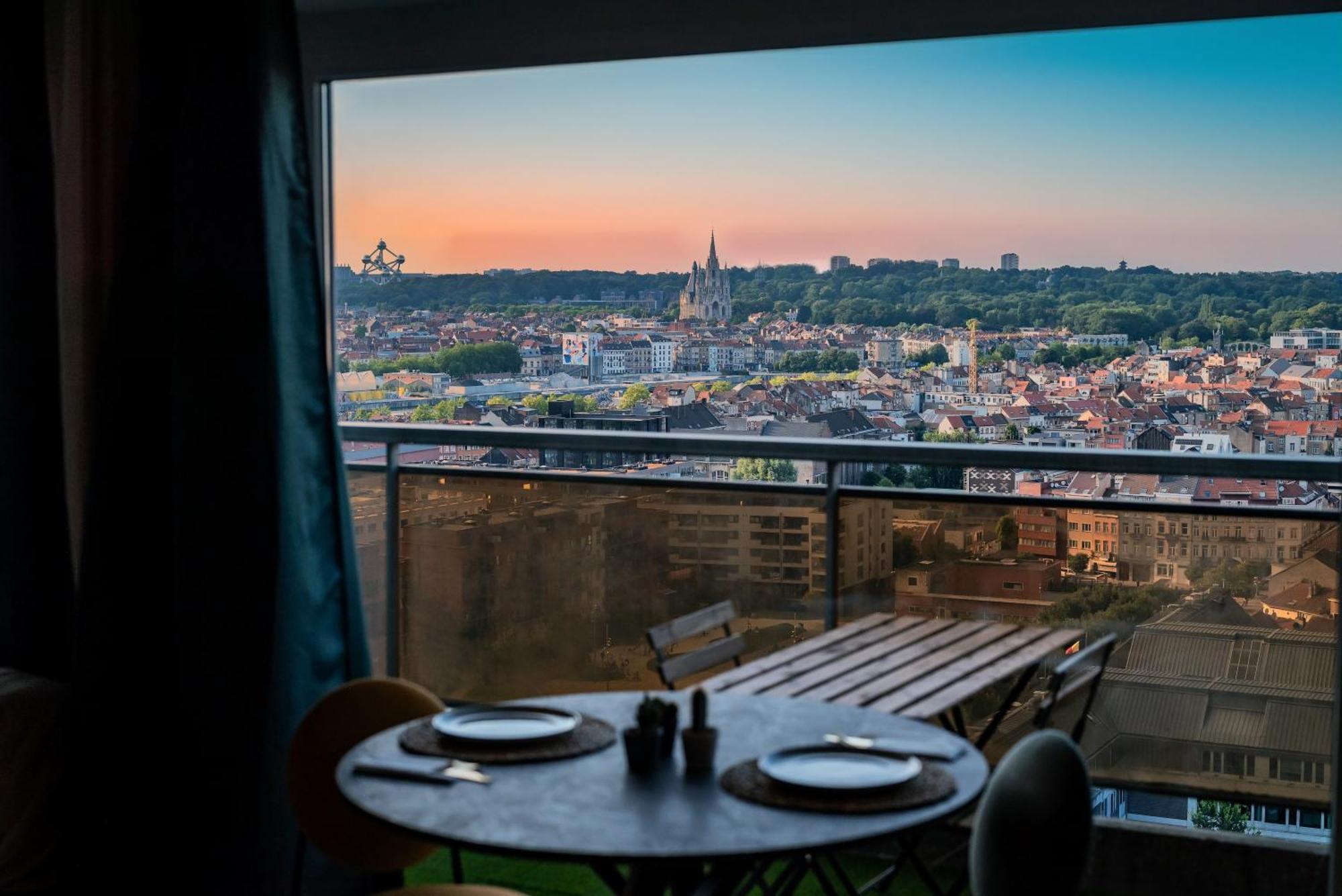 Studio Avec Vue Panoramique Et Parking Gratuit Bruselas Exterior foto
